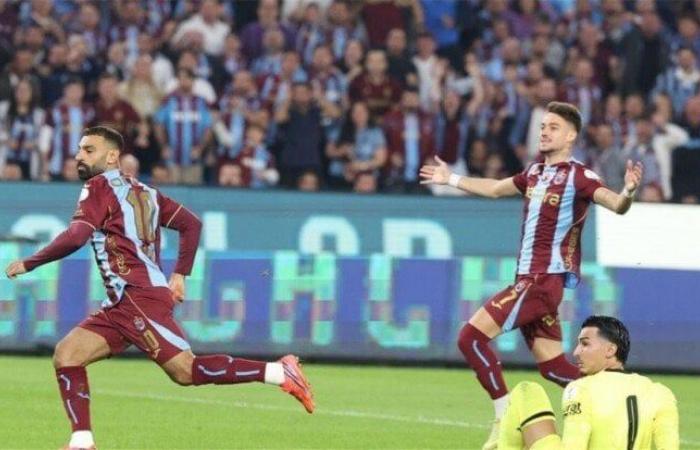 بالبلدي : توهج
      بلا
      حدود..
      محمد
      صلاح
      يسجل
      هدف
      طرابزون
      الثالث
      أمام
      جالطة
      سراي
      في
      الدوري
      التركي
      «فيديو»