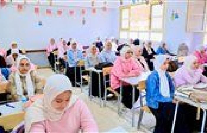 بالبلدي : بالورقة
      والقلم..
      طريقة
      احتساب
      درجات
      التقييم
      الأسبوعي
      والمواظبة
      والسلوك
      للطلاب
      2027