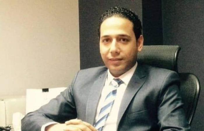 بالبلدي : البورصة
      تخسر
      12.2
      مليار
      جنيه..
      خبير
      يكشف
      تحركات
      السيولة
      ومخاوف
      تباطؤ
      العقارات