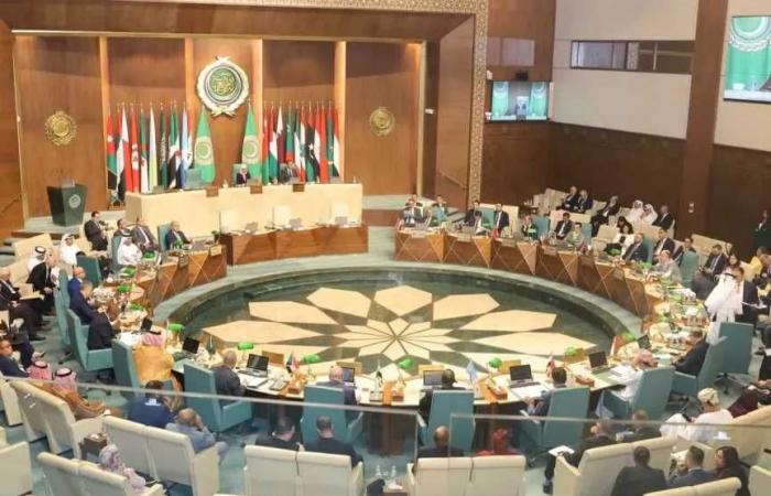 جامعة
      الدول
      العربية
      تدين
      استمرار
      الاعتداءات
      الحوثية
      على
      السعودية