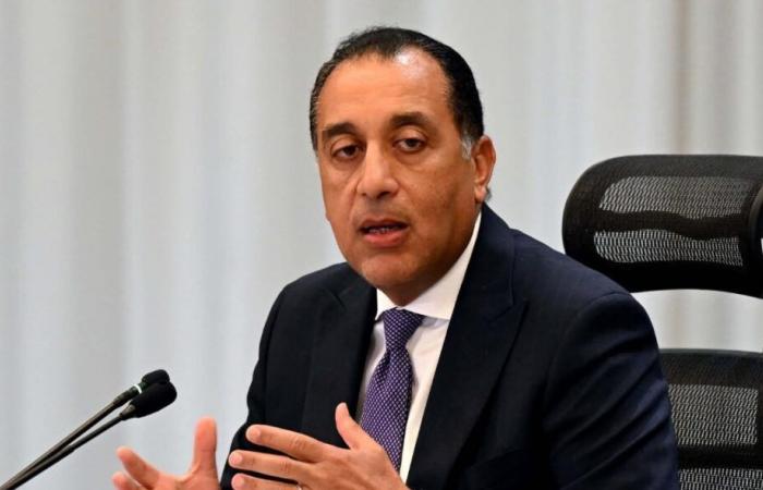 بالبلدي: ازي
      الحال|
      جنوب
      السودان
      تستعد
      لبناء
      سد
      على
      النيل
      الأبيض
      و”لا
      تبالي
      باعتراض
      دولتي
      المصب”..
      السجن
      المشدد
      15
      عامًا
      لشاب
      هدد
      فتاة
      عبر
      واتساب