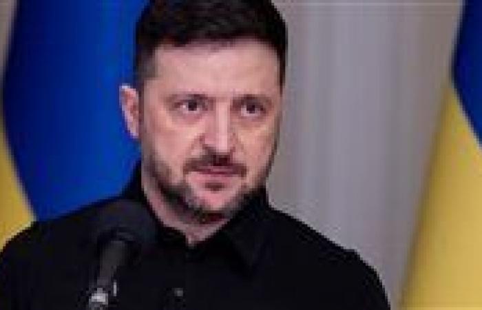 بالبلدي: زيلينسكي:
      استهدفنا
      منشآت
      روسية
      بمليارات
      الدولارات
      تدعم
      آلة
      الحرب