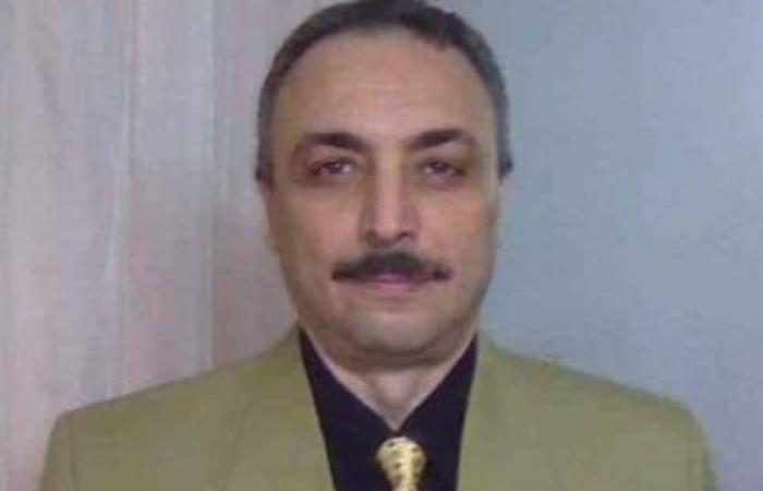 بالبلدي: وقفة..
      السايس
      وبلطجة
      الشواطئ
      وفرقعة
      الموتوسيكلات