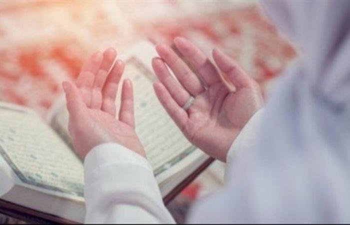 بالبلدي : أذكار
      الصباح
      اليوم.
      كلمات
      نورانية
      تمنحك
      راحة
      القلب
      وطمأنينة
      النفس
      «رددها
      الآن»
