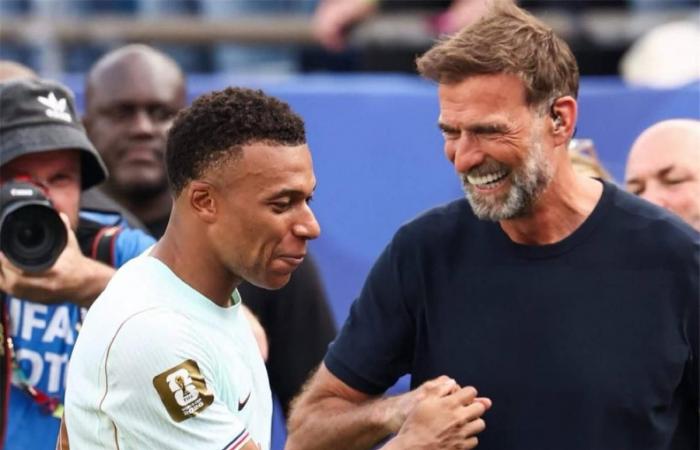 بالبلدي : فيديو
      |
      كان
      سيزامل
      محمد
      صلاح..
      مبابي
      يكشف
      كواليس
      مثيرة
      عن
      مفاوضات
      ليفربول
