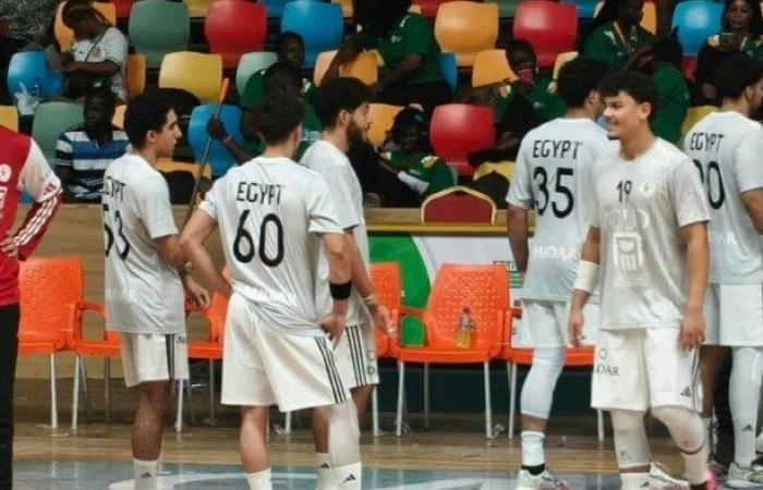 بالبلدي : منتخب
      الناشئين
      لكرة
      اليد
      يواجه
      تونس
      اليوم
      في
      نهائي
      كأس
      الأمم
      الأفريقية