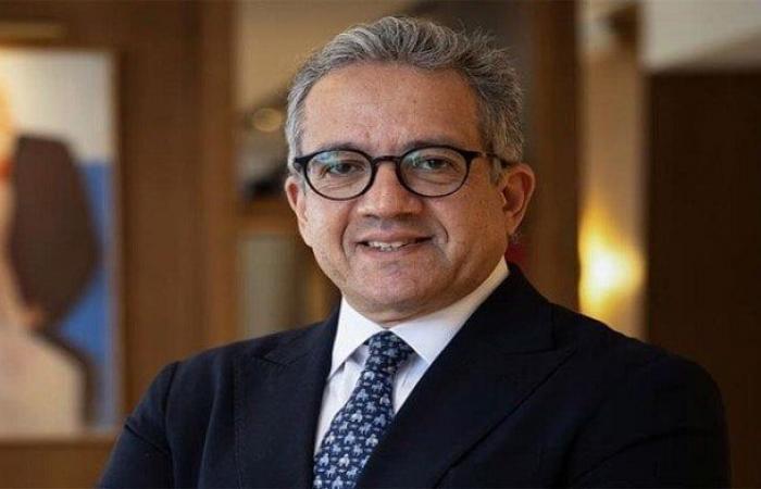 بالبلدي : في
      أول
      زيارة
      بابوية
      للمنظمة
      منذ
      46
      عاما..
      العناني
      يستقبل
      بابا
      الفاتيكان
      بمقر
      اليونسكو