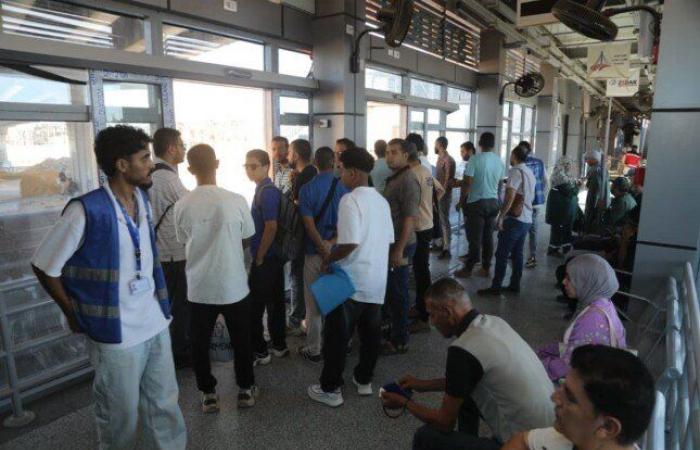 بالبلدي : انطلاق
      المرحلة
      الثانية
      من
      الأتوبيس
      الترددي
      BRT..
      خريطة
      المحطات
      وأسعار
      التذاكر