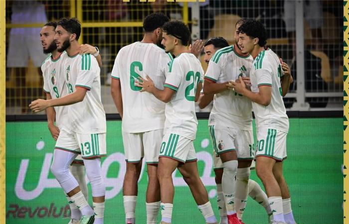بالبلدي : لأسباب
      أخلاقية..
      منتخب
      الجزائر
      يستبعد
      لاعب
      الفريق
      بعد
      مواجهة
      زامبيا
      في
      تصفيات
      كأس
      أمم
      إفريقيا