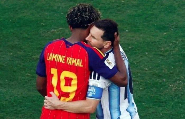 بالبلدي : لامين
      يامال
      عن
      ميسي:
      لم
      أكن
      أريد
      أن
      أكون
      مثله..
      واستلهمت
      مهاراتي
      من
      نيمار