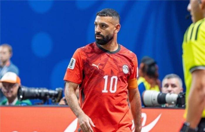 بالبلدي: رسميًا..
      اتحاد
      الكرة
      يعلن
      إراحة
      محمد
      صلاح
      من
      مباراة
      جنوب
      السودان