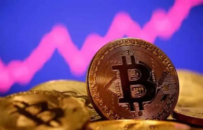 العملات
      المشفرة
      تستعيد
      بعض
      مكاسبها
      وسط
      ضغوط
      الفائدة
      وارتفاع
      عوائد
      السندات
      الأمريكية