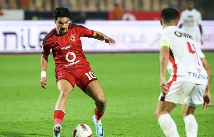 بالبلدي : الزمالك
      يشكو
      مخرج
      مباراة
      القمة
      إلى
      المجلس
      الأعلى
      لتنظيم
      الإعلام