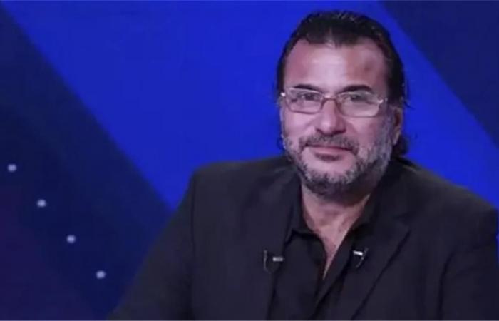 بالبلدي : محمد
      عبد
      الجليل:
      لاعب
      الأهلي
      بيختفي
      في
      المباريات
      الكبيرة..
      ومحمد
      هاني
      أسطورة