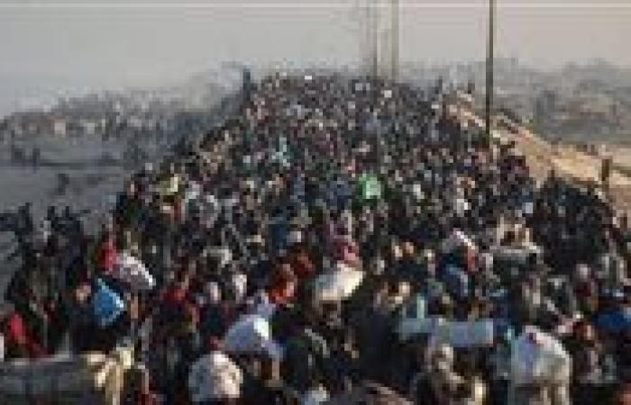 بالبلدي: هيئة
      فلسطينية
      تحذر
      من
      تهجير
      عشرات
      العائلات
      تحت
      حصار
      إسرائيلي
      في
      طوباس