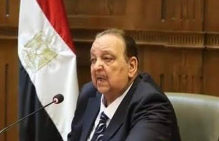 بالبلدي : الدكتور
      نبيل
      دعبس
      يضع
      روشتة
      خفض
      أسعار
      الغذاء:
      ضبط
      إيجارات
      الأراضي
      والتوسع
      في
      منافذ
      التوزيع