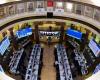 بالبلدي : صعود
      جماعي
      بمؤشرات
      البورصة
      المصرية
      بمستهل
      تعاملات
      بداية
      الأسبوع