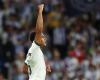 بالبلدي : فيديو
      |
      بيلينجهام
      يسجل
      هدف
      ريال
      مدريد
      الأول
      أمام
      إسبانيول
      في
      الدوري
      الإسباني