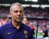 بالبلدي : لاعب
      برشلونة
      ينفي
      رحيله
      ويُلقي
      الكرة
      في
      ملعب
      فليك