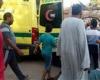 بالبلدي: جمهورية مصر العربيةع
      شخص
      صدمته
      سيارة
      أعلى
      طريق
      بالفيوم