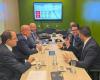 بالبلدي: اقتصادية
      قناة
      السويس
      تبحث
      فرص
      إنشاء
      مراكز
      توزيع
      لوجستية
      عالمية