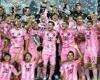 بالبلدي: سجل
      وصنع..
      ميسي
      يقود
      إنتر
      ميامي
      للفوز
      بلقب
      كأس
      الأبطال
      2026..
      فيديو
