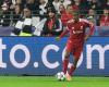 إيزاك
      يقود
      ليفربول
      لفوز
      صعب
      على
      بورنموث