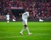 بالبلدي : منتخب
      فرنسا
      يصدر
      بيانًا
      رسميًا
      بشأن
      إصابة
      كيليان
      مبابي