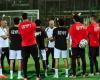 بالبلدي : منتخب
      مصر
      يختتم
      استعداداته
      لمواجهة
      جنوب
      السودان..
      وعودة
      مروان
      عطية