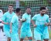 بالبلدي : مران
      الزمالك
      |
      تخفيف
      الحمل
      البدني..
      وتقسيمة
      قبل
      مواجهة
      الشرقية
      إنبي
      وديًا