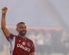 بالبلدي : لاعب
      قاسم
      باشا:
      مواجهة
      محمد
      صلاح
      شكلت
      التحدي
      الأكبر
      في
      مسيرتي