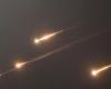 بالبلدي : مقتل
      5
      أشخاص
      وإصابة
      16
      في
      الهجوم
      الحوثي
      الإرهابي
      على
      المجمع
      الرئاسي
      بعدن