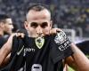 بالبلدي: ناصر
      منسي
      يساند
      الزمالك
      أمام
      الجيش
      الرواندي
      رغم
      الإيقاف