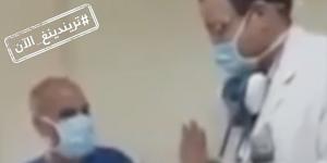 بالبلدي: تريندينغ الآن | طبيب في مصر يأمر ممرضا مسنا بالسجود لكلب