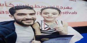 : مازن
      أحمد
      صابر
      يحصد
      فضية
      الجمباز
      الفني
      في
      بطولة
      الجمهورية
      تحت
      8
      سنوات 