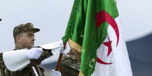 بالبلدي: الجزائر...
      شنقريحة
      يفتتح
      دورة
      الألعاب
      العسكرية
      الدولية
      في
      البليدة