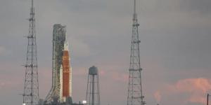 ناسا
      تحاول
      مجددا
      إطلاق
      الصاروخ
      القمري
      27
      سبتمبر
      بدلا
      من
      يوم
      23 بالبلدي | BeLBaLaDy