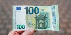 بالبلدي: سعر
      اليورو
      مقايل
      الجنيه
      المصري
      في
      البنوك
      اليوم
      الأحد
      25
      سبتمبر
      2022