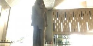 بالبلدي: تعامد الشمس على وجه تمثال رمسيس الثاني بالمتحف المصري الكبير.. صور belbalady.net