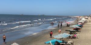 بالبلدي : صيف ببلاش.. شواطئ بورسعيد كاملة العدد خلال الإجازة