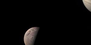 بالبلدي: قمر كوكب المشترى "آيو" يظهر فى صور مسبار جونو الجديدة