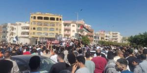 بالبلدي: مسيرة تضامنية لأهالى العاشر من رمضان لرفض التهجير والعدوان الإسرائيلى على غزة