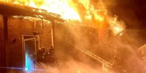 بالبلدي: انتداب المعمل الجنائي لمعاينة حريق نشب في مطعم بمصر الجديدة