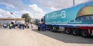 بالبلدي : 17 شاحنة مساعدات جاهزة للدخول إلى قطاع غزة