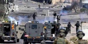 بالبلدي: اندلاع المواجهات بين الاحـتلال الإسرائيلي والفلسطينيين بالحاجز الشمالي في قلقيلية belbalady.net