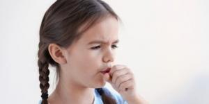 بالبلدي : علاج الكحة عند الأطفال بزيت الزيتون.. احذر الإصابة بالالتهاب الرئوي الشحمي