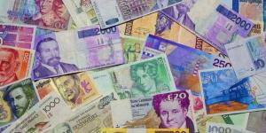 بالبلدي : أسعار العملات اليوم الخميس: تراجع اليورو والجنيه الإسترليني واستقرار الريال السعودي