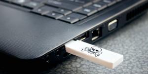 كيفية حظر ومنع استخدام محركات أقراص USB المحمولة الخارجية على حاسوبك بنظام ويندوز 10 بالبلدي | BeLBaLaDy
