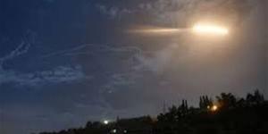 بالبلدي: صاروخ بالخطأ أم استهداف الميناء؟.. انفجار كبير في سماء مدينة حيفا الإسرائيلية belbalady.net