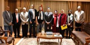 بالبلدي: وزير الشباب والرياضة يلتقى الوفد الفلسطينى المُشارك بسفينة النيل للشباب العربى